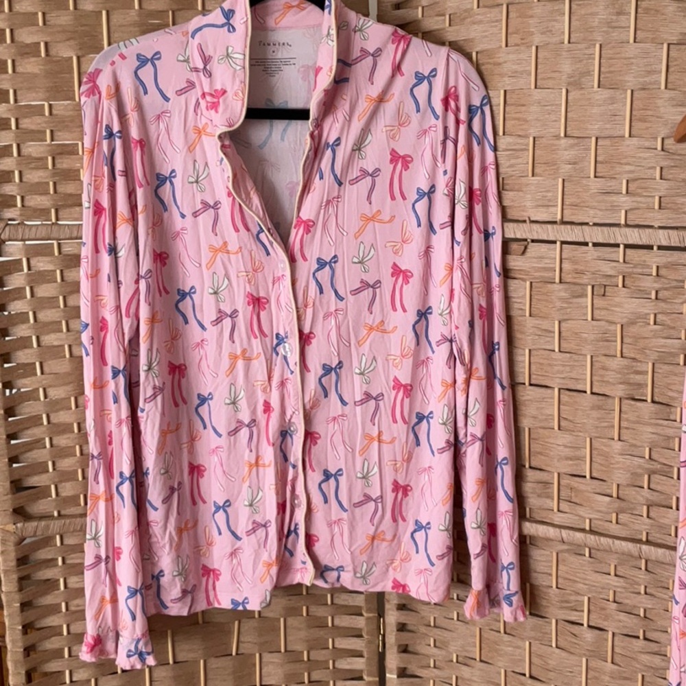 In My Jammers Pink Bow Print Ruffle Two-Piece Pajama Set - Picture 4 of 9
